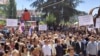 Косово ги отуѓува малцинските Срби, го затегнува статусот на „сигурен партнер“
