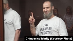 Ленул Халилов во время суда