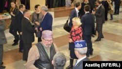 Утырышта катнашучылар