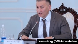 Lawmaker Iskhaq Pirmatov, who initiated the bill: “Criminal behavior will continue if there is no punishment.” (file photo)