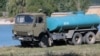«Забыли о стирке, огороды засохли». Села в Крыму остались без воды